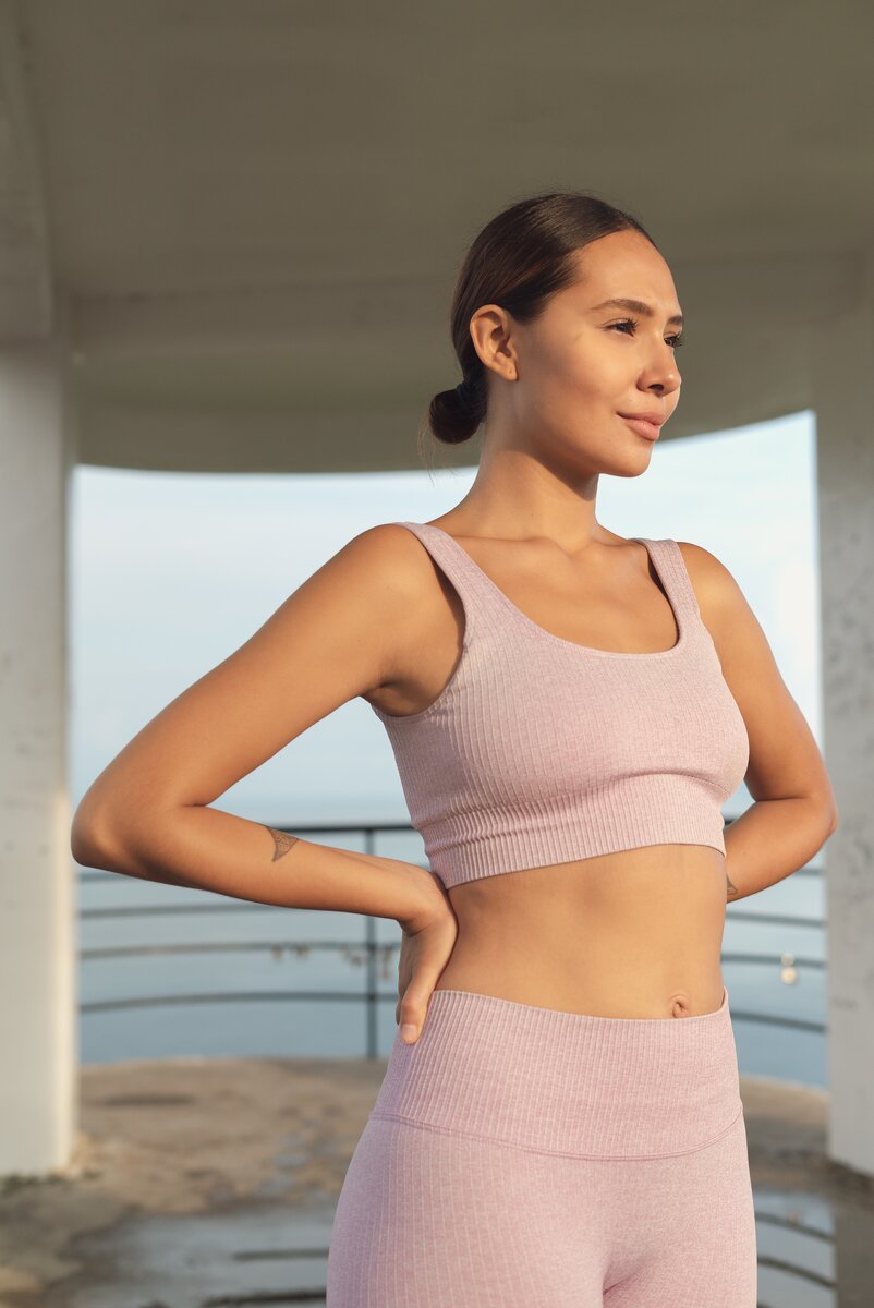 Бегущая женщина.