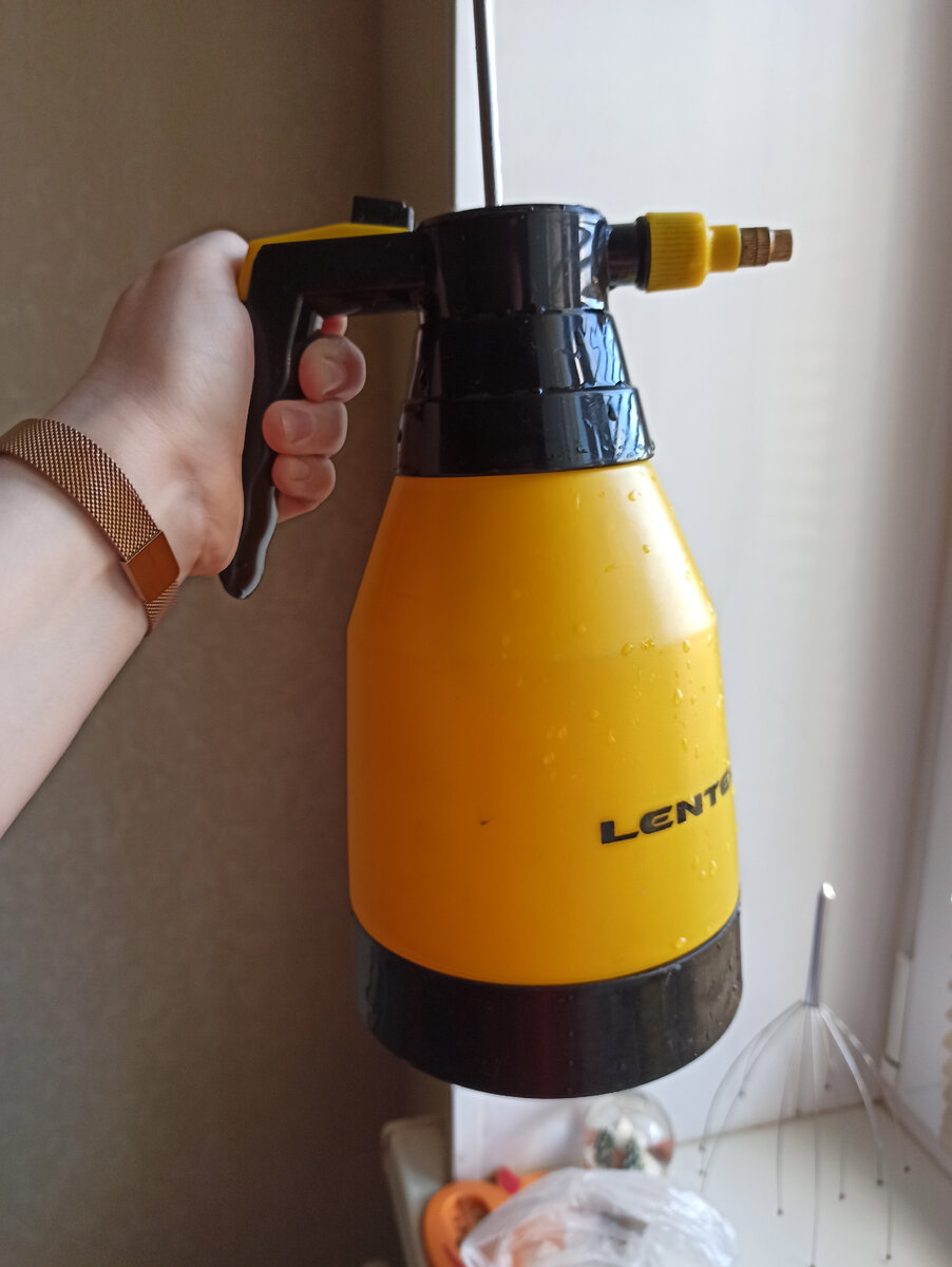 У меня вот такой садовый, можно обычный