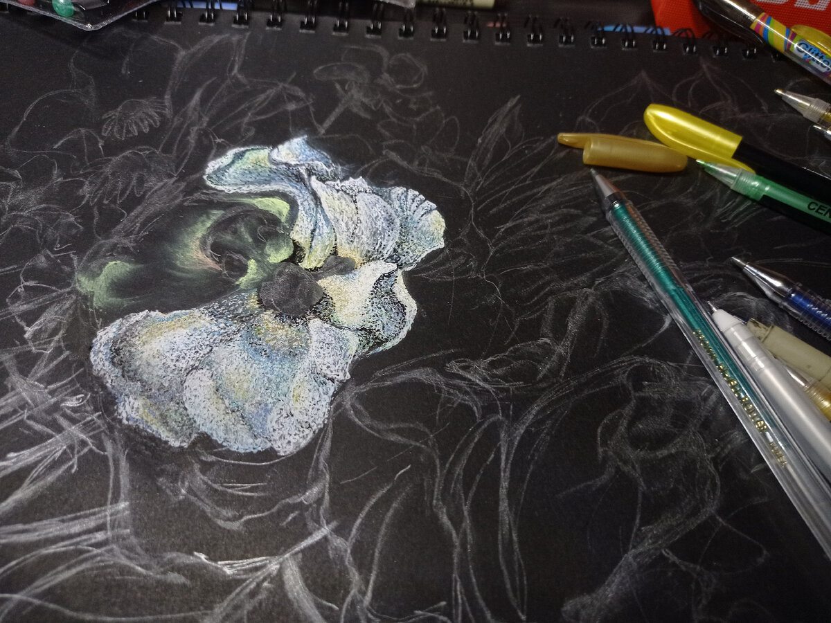 Этап работы над цветком. Имприматив.