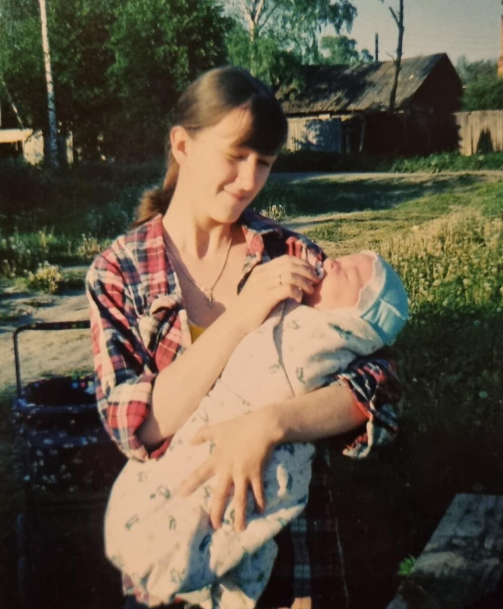 Мне 16 и на ручках у меня первенец - Фденька