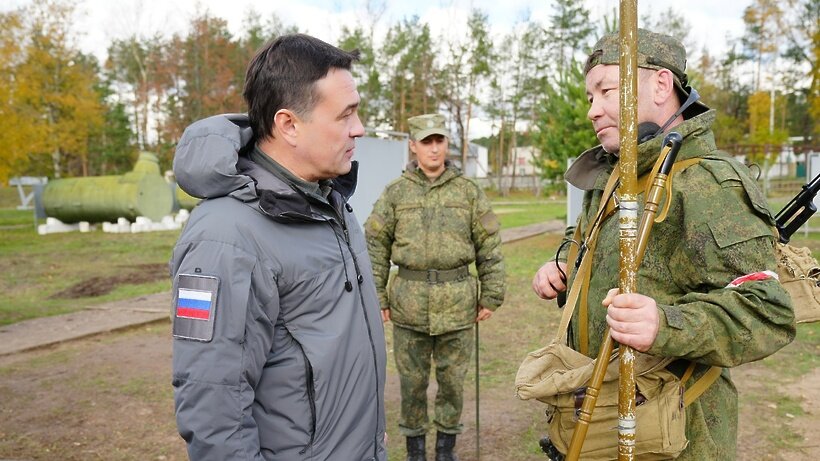    Губернатор Московской области Андрей Воробьев в Серпухове, в филиале военной академии РВСН им. Петра Великого © Сергей Хакимов, «Подмосковье Сегодня»