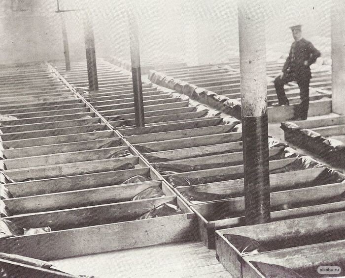 А за один пенни можно было просто прийти посидеть на скамейке в тёплом помещении, но спать при этом не разрешалось.