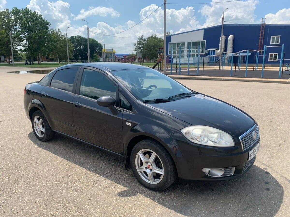 Фиат Линеа.