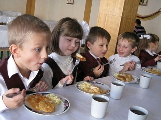 Стол учителя начальных классов