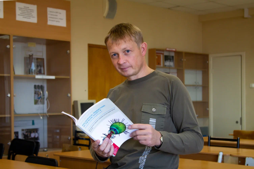 На фото: руководитель лаборатории многомасштабного математического моделирования УрФУ Дмитрий Александров