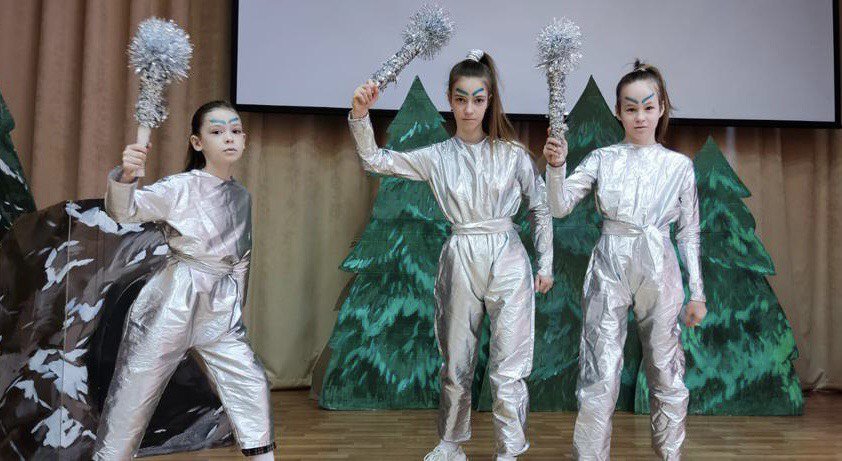 Спектакль «Волк, Лиса и новогодние чудеса»