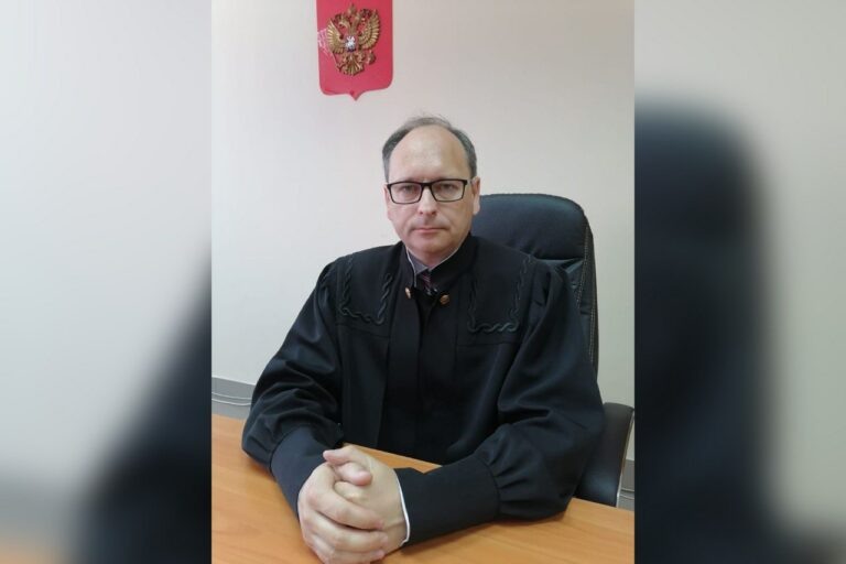    Оренбуржец Алексей Коваленко прокомментировал свое назначение судьей Верховного суда ДНР Марина Шарт