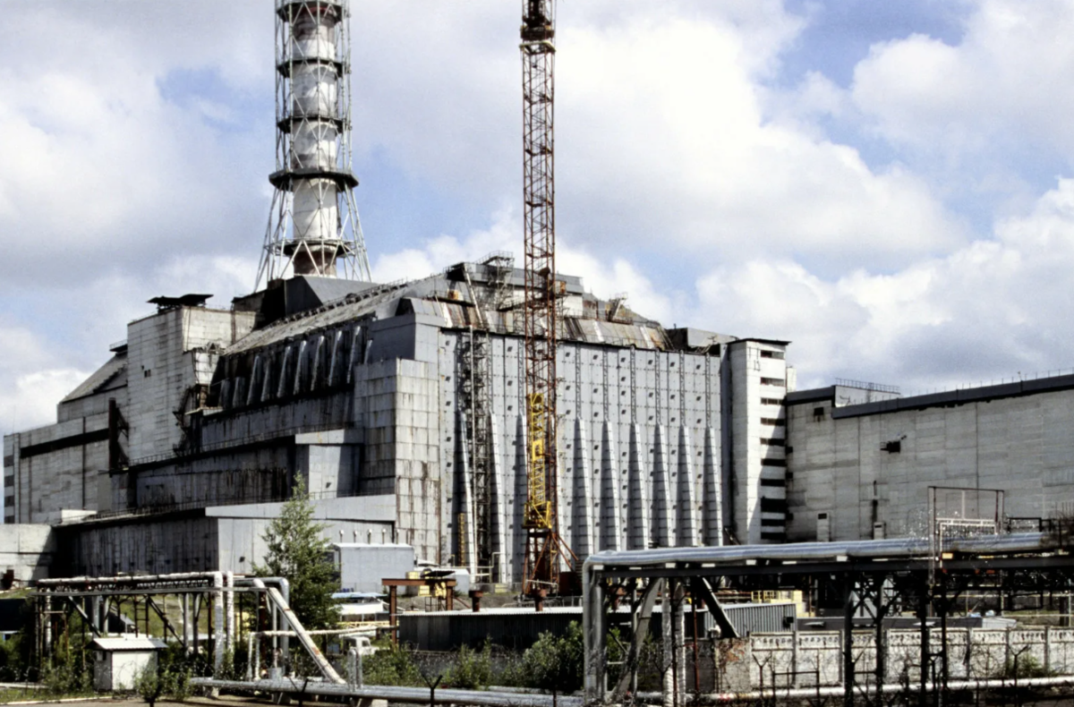 Чернобыльская атомная электростанция. Чернобыльская АЭС Припять. Припять четвертый энергоблок. Чернобыль АЭС 1986. АЭС Чернобыль четвёртый энергоблок.