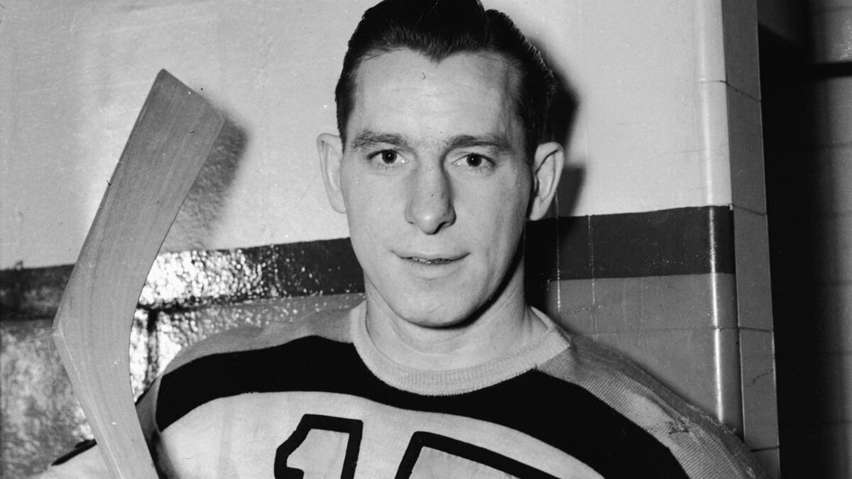 Милт Шмидт. 100 Greatest NHL Players. Milt Schmidt.