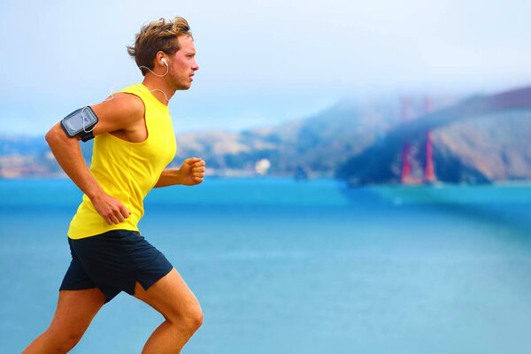 Спортсмен демонстрирует выносливость