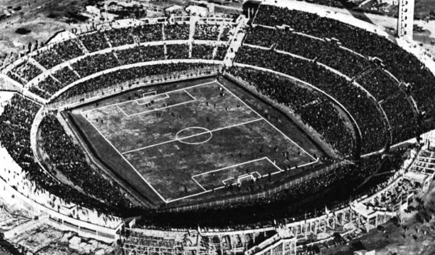 Стадион Сентенарио 1930 год.
