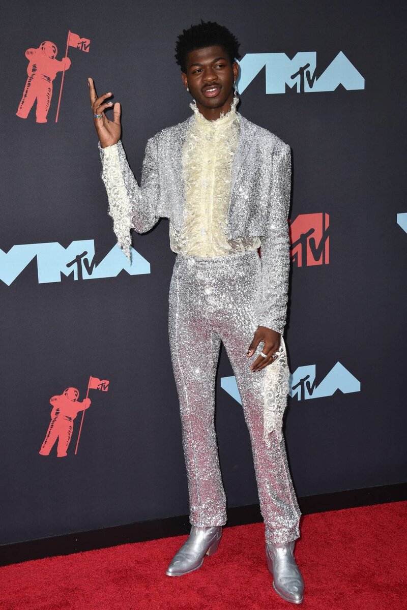 Lil Nas X (Лил Нас Екс) "Old Town Road"