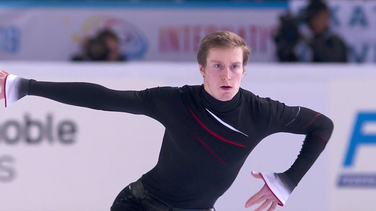 Дмитрий Самарин фигурист