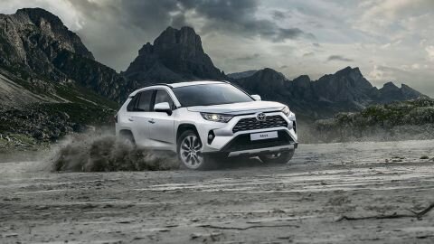 Новый Toyota RAV4