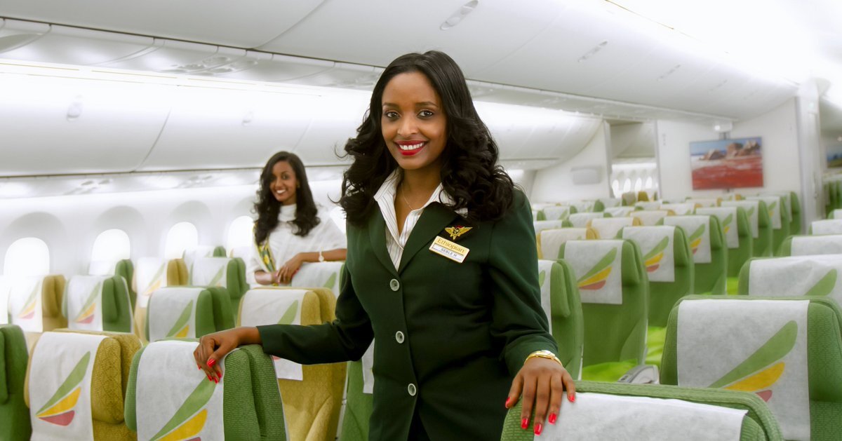 Униформа эфиопских стюардесс. Что в ней особенного и почему она бело - зеленого цвета?
