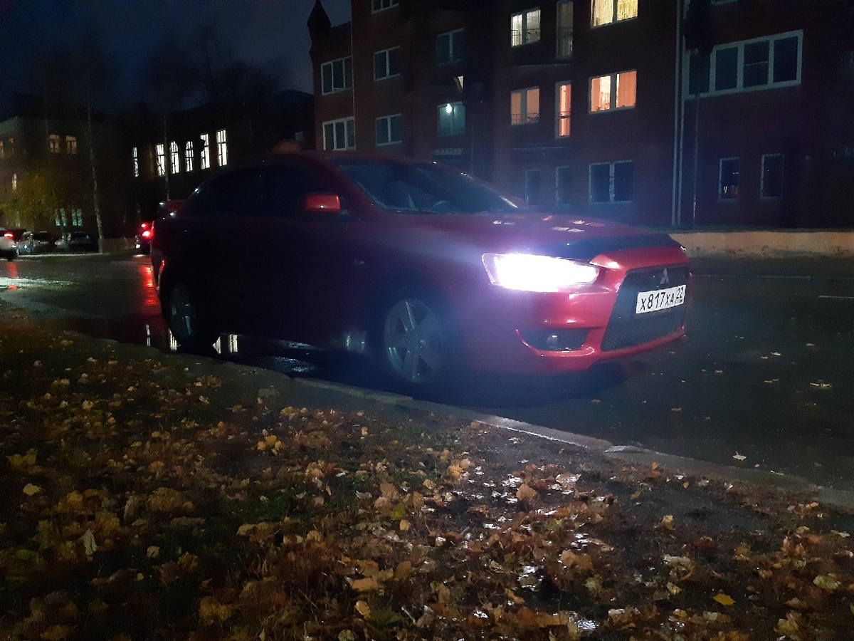 Mitsubishi  Lancer X