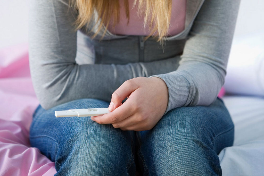 Тест положительный: рожать или учиться?