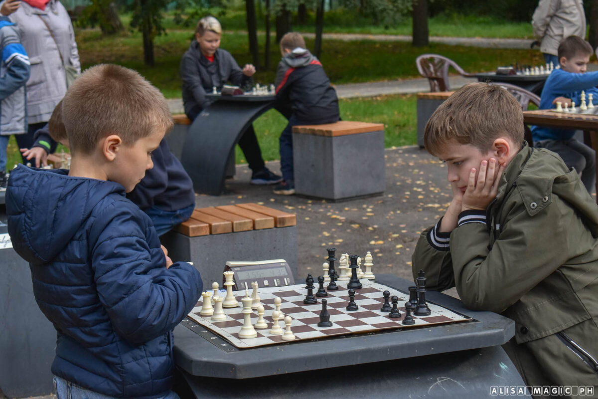 Фото шахматистов за игрой