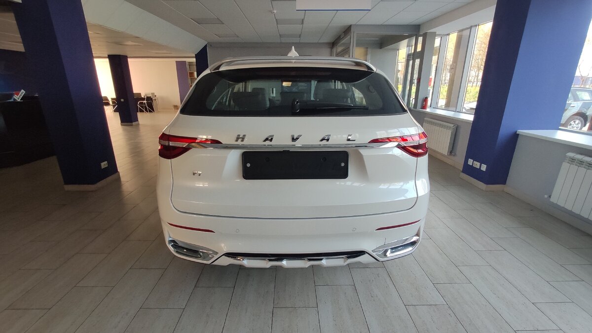 Haval F7 комплектация "Премиум", 1.5 турбо, передний привод