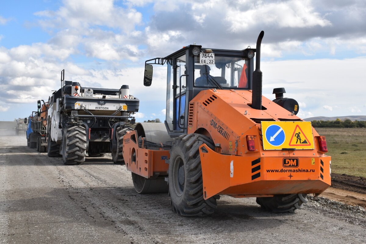 Ремонт дорог в Алтайском крае. Фото пресс-службы минтранса 