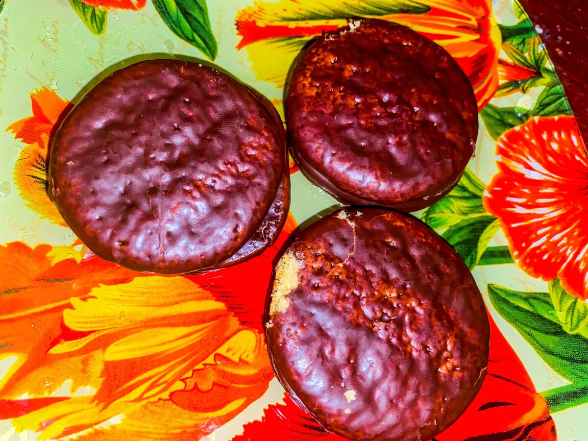 Купил пирожные Choco Pie и разогрел их в микроволновке. Результат оказался  неожиданным: пирожные стали нежными и вкусными | Прекрасное рядом | Дзен