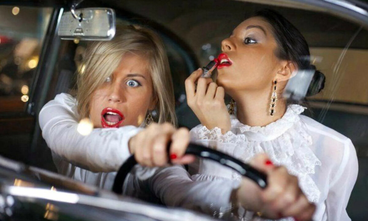 Блондинка дура брюнетка стерва. Alisa breeze. Блондинка дура брюнетка стерва. Какие планы на выходные картинки. Дерзкая брюнетка фото на аву крупно.