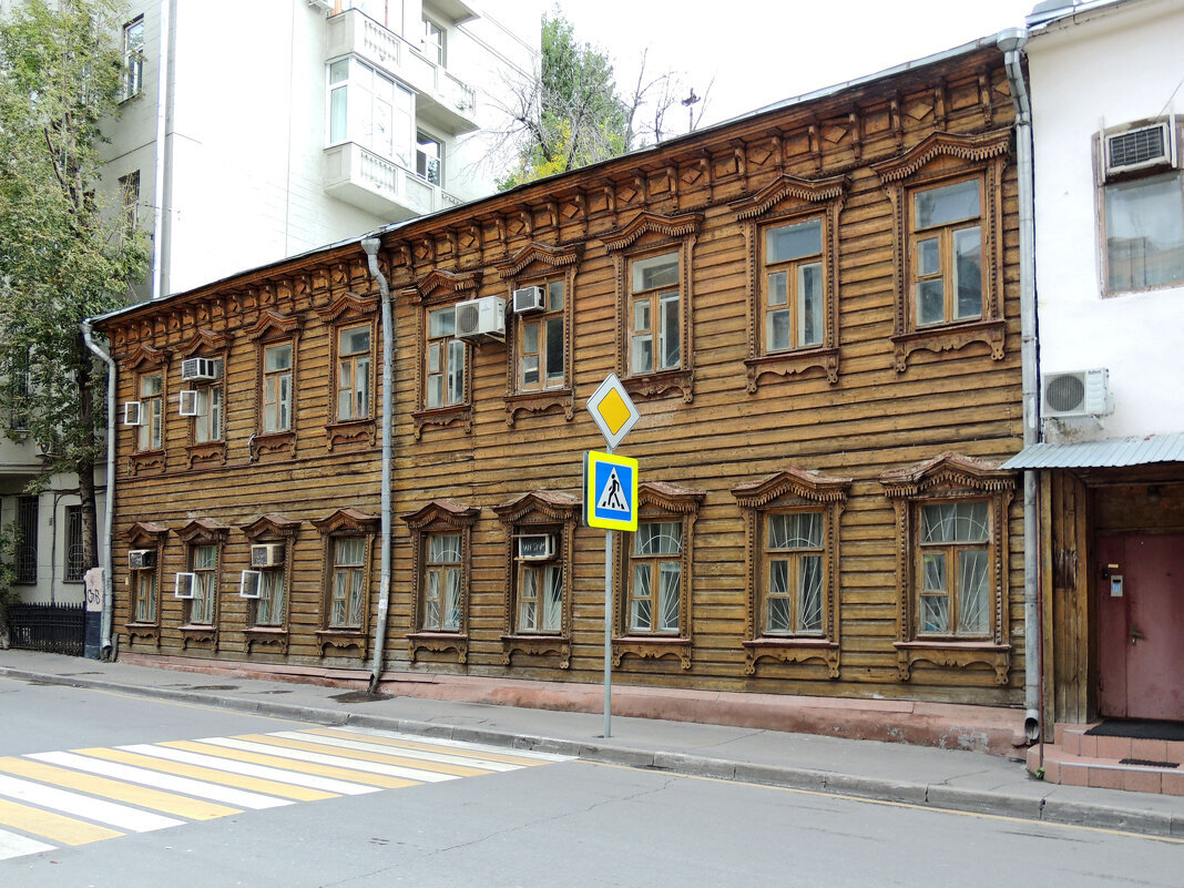 Новокузнецкая фото улицы. Новокузнецкая улица. Москва ул Новокузнецкая. Новокузнецкая улица Москва. Новокузнецкая улица 8.