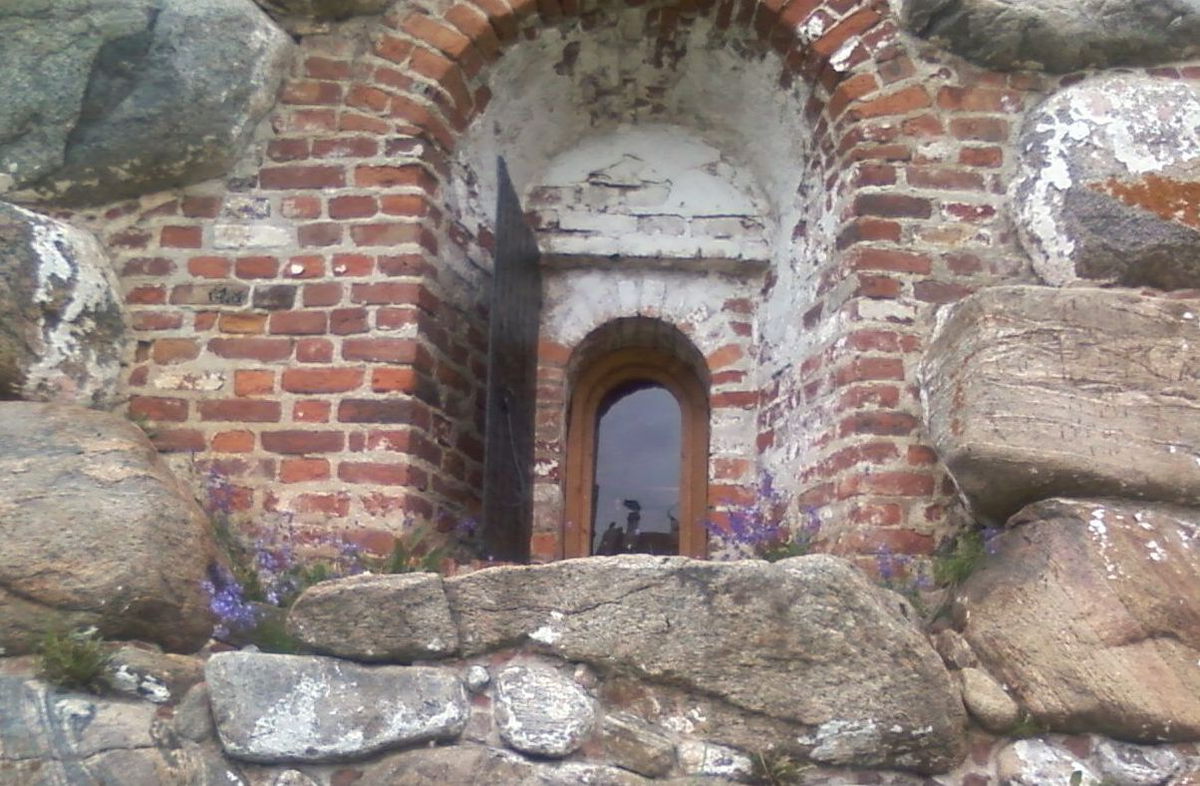 Монастырское окно.Фото моё.