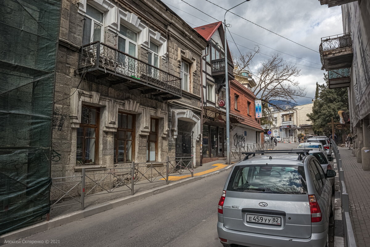 Блеск и нищета главного курорта Крыма. Обратная сторона Ялты о которой  лучше не знать | НЕ ФОТОГРАФ | Дзен