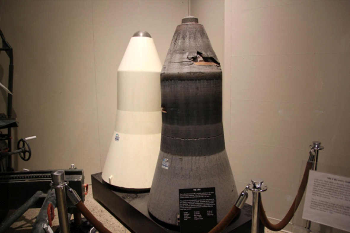 Фото в свободном доступе. Взято на https://minutemanmissile.com/nuclearwarheads.html