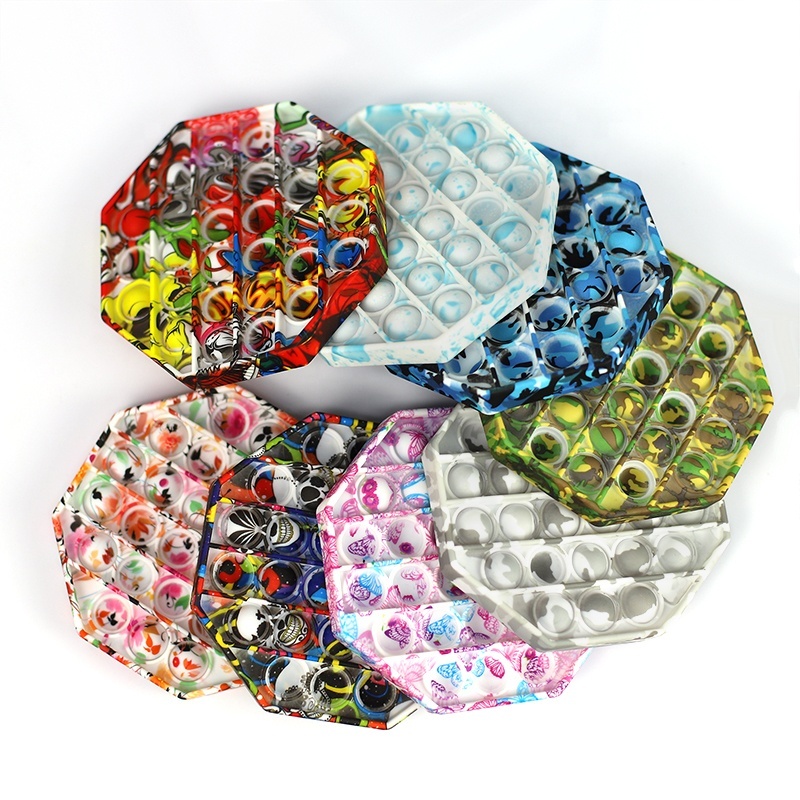 Pop it- та самая игрушка антистресс завоевавшая внимание сотни тысяч детей!