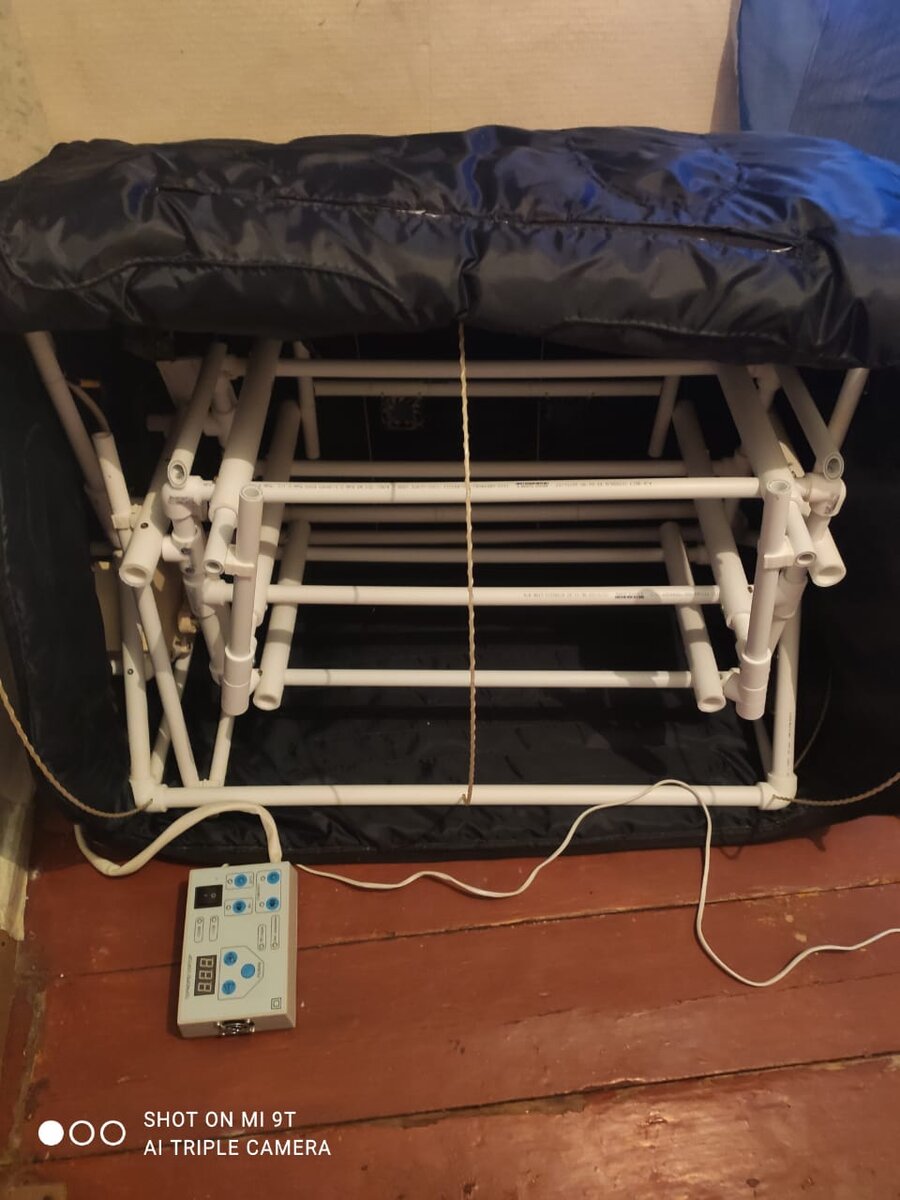 инкубатор в открытом виде 