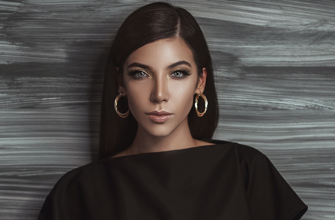 Получать в блоге возмущенные комментарии - это нормально. Фото автора Ali Pazani Pexels, используется по лицензии Creative Commons 