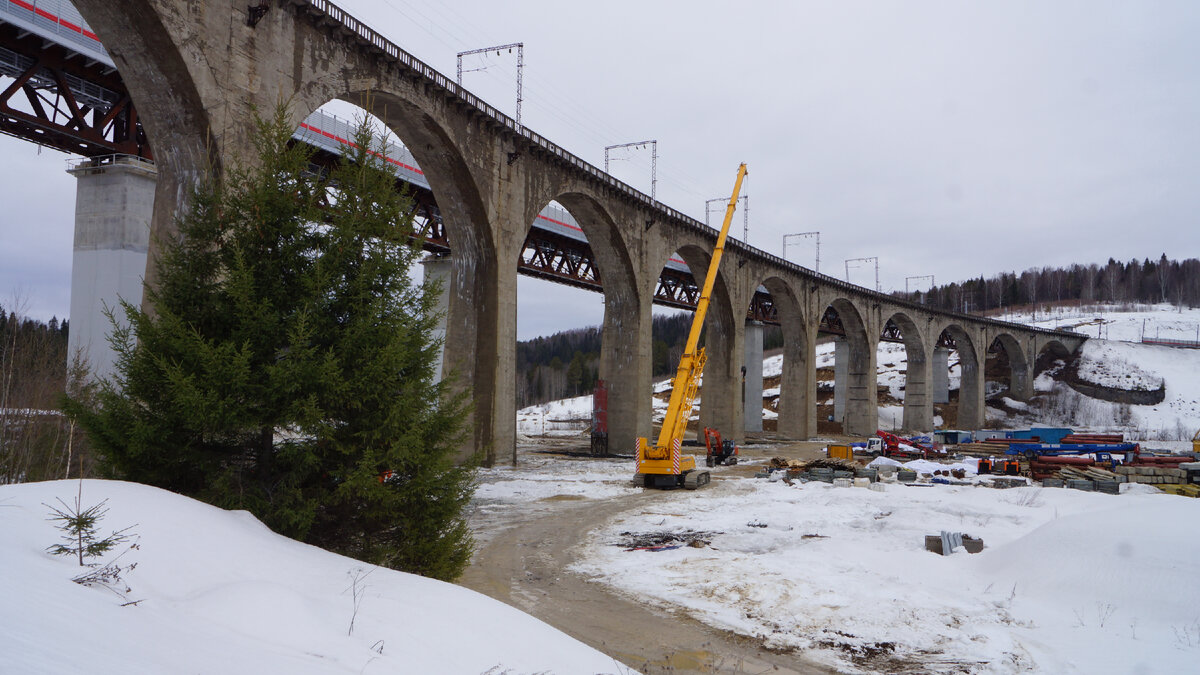 Елабуга виадук. Сербия виадук 59 км. Виадук подольск последний выпуск 6. Новый виадук красноуфимск свердловская. Амазар мост виадук.