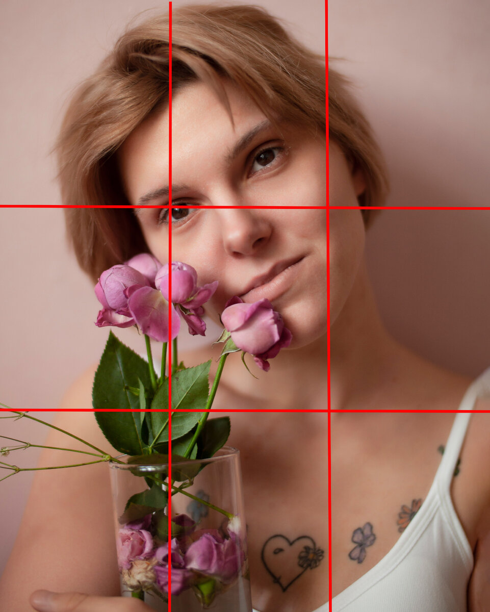 Примеры фотографий, сделанных с помощью правила третей. При съемке портретов на пересечении линий, можно расположить глаза, как основной объект на фотографии 

