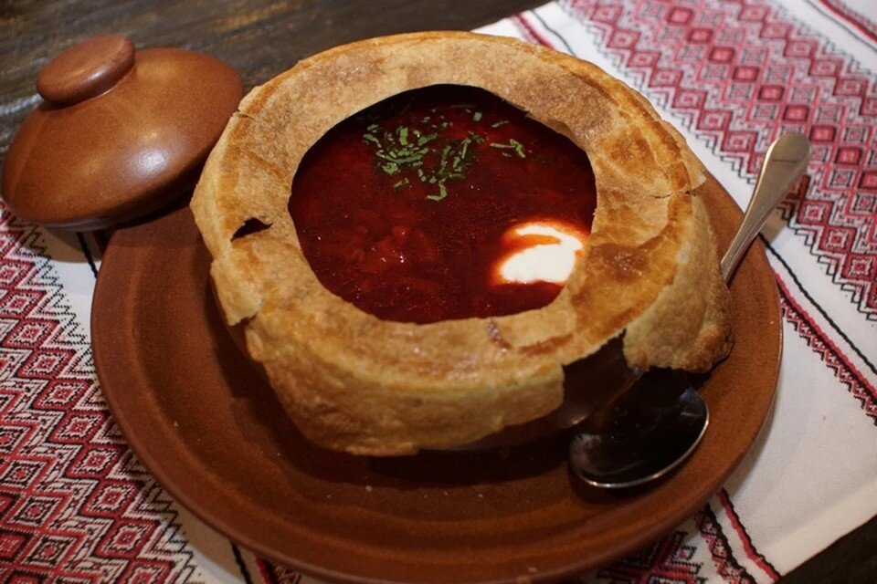     В нашем городе набор продуктов для приготовления борща обойдется в 137, 39 рублей. Светлана МАКОВЕЕВА