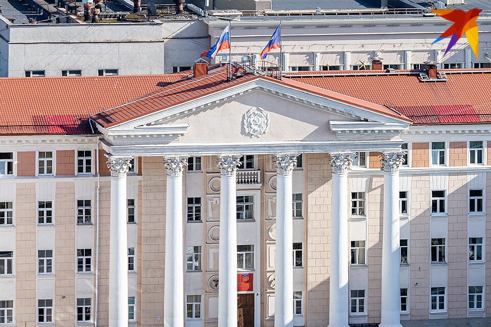     29 ноября парламентарии также впервые публично обсудят бюджет Мурманской области на 2023 год. Антон ЗАБИРОВ