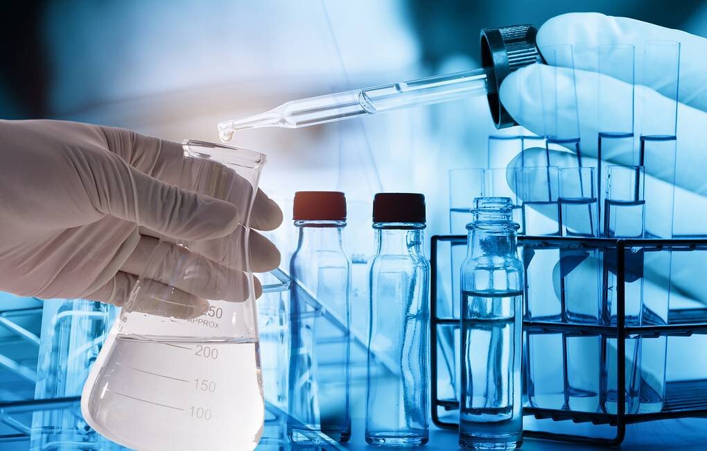 © LookerStudio.Shuterstock/FOTODOM 