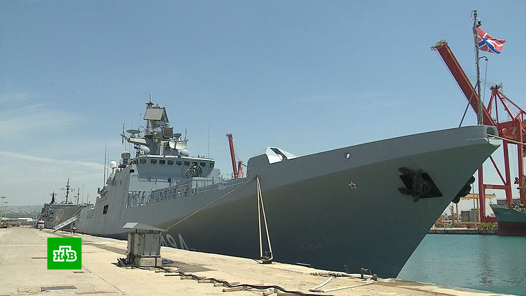 Вот ведь. Великое НАТО ничего не может предпринять в Чёрном море. А российские ВМФ вполне присутствуют в Средиземке и отрабатывают цели!