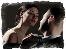 Как любое магическое вмешательство, приворот на месячные возможно распознать. Есть 2 аспекта сделать это – психическое и физическое состояние мужчины. Практически любой приворот способствует вытягиванию жизненных сил из жертвы. В результате мужчина начинает преждевременно стареть, выглядит болезненным, апатичным. Побочным эффектом выступает и импотенция.