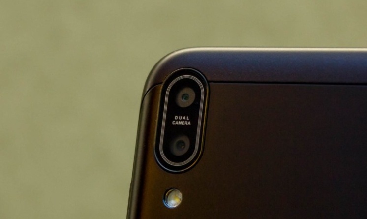 ASUS Zenfone Max Pro  камера