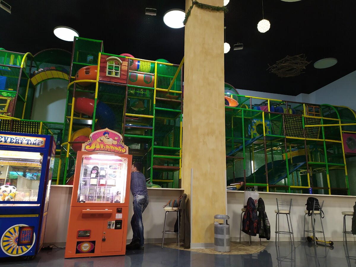 Лабиринт отдых для детей. 