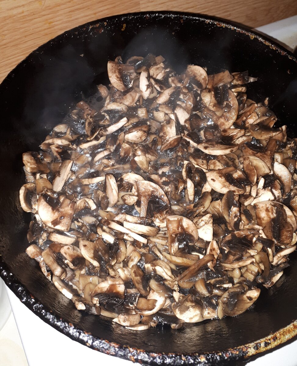 Жарим грибочки