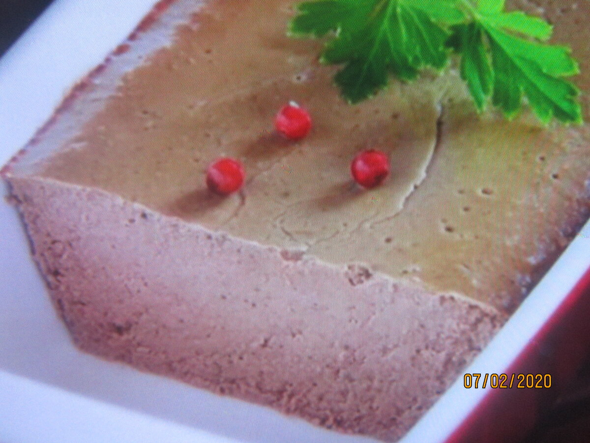 Куриный паштетик.Очень вкусно.