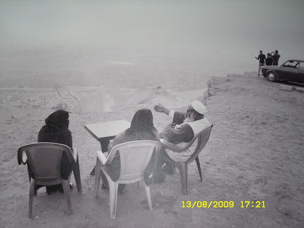 Запечатлено автором с фотовыставки в Москве на Чистых прудах в 2009 г. 