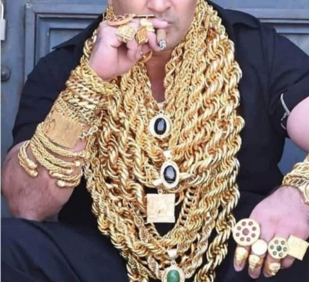 Почему цыганки носят так много золотых украшений | Ольга Романова | Дзен