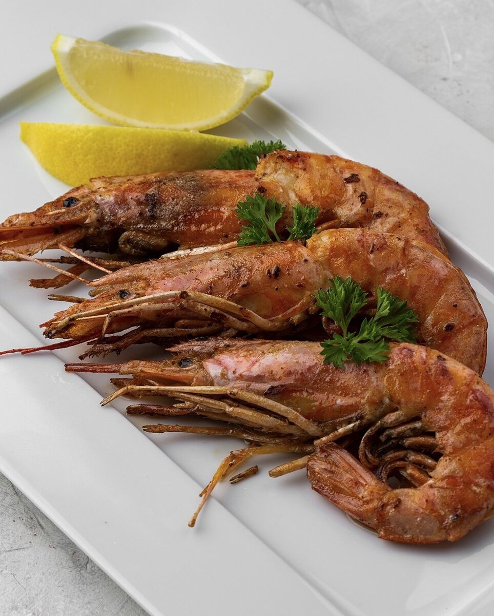 Аргентинские креветки на гриле в ресторане La Perla Nero