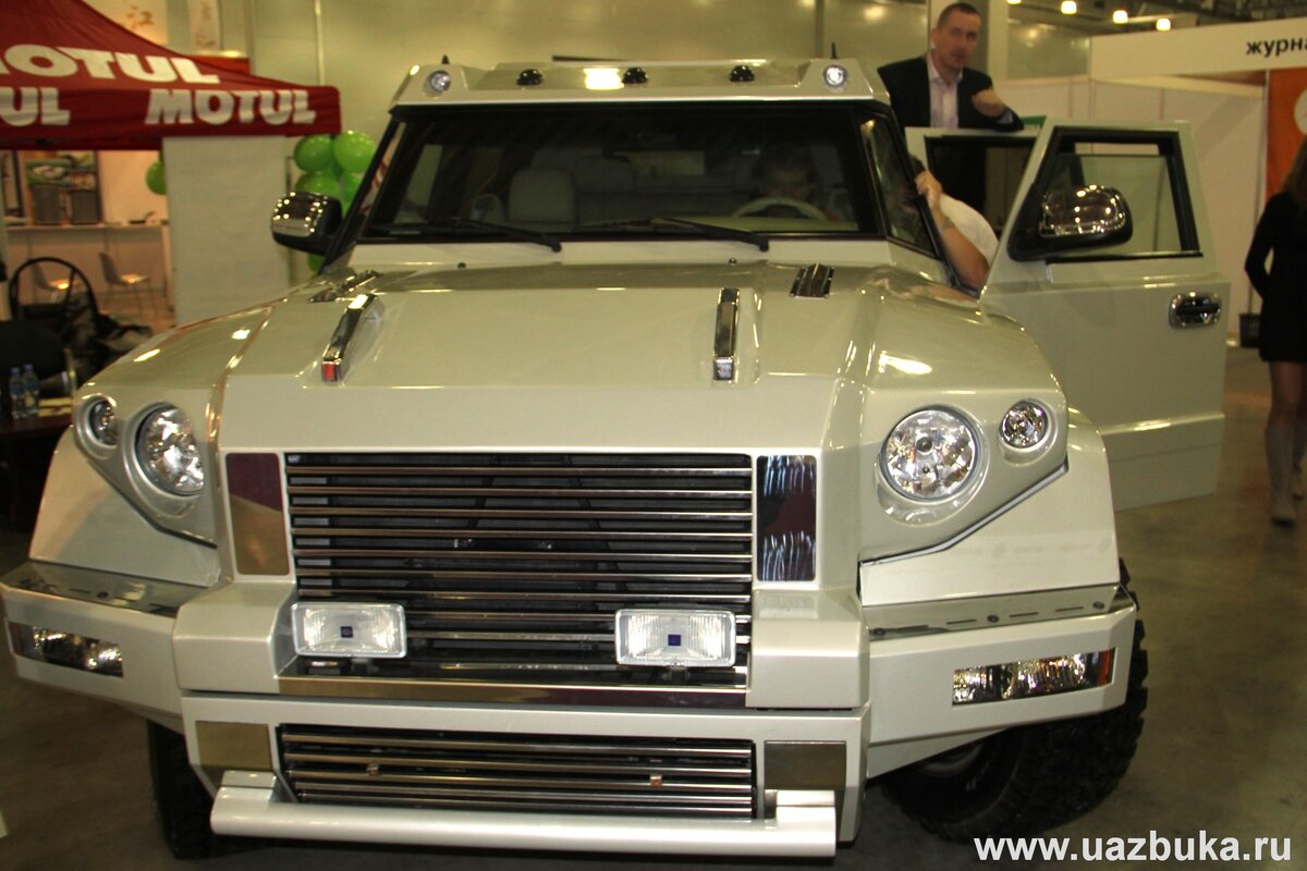 Бронеавтомобиль Комбат Т98