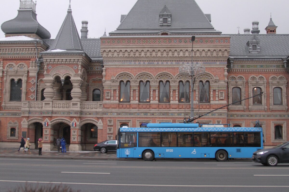 ТОП-10 маршрутов наземного транспорта Москвы, которые можно использовать  как экскурсионные | Travel_and_Транспорт | Дзен