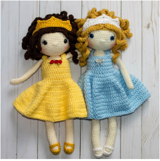 Принцесса София с подружкой.